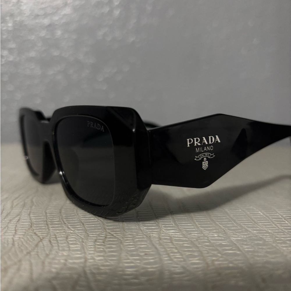 Prada sunglasses (for men but really can be unisex) - Picture 2 of 8